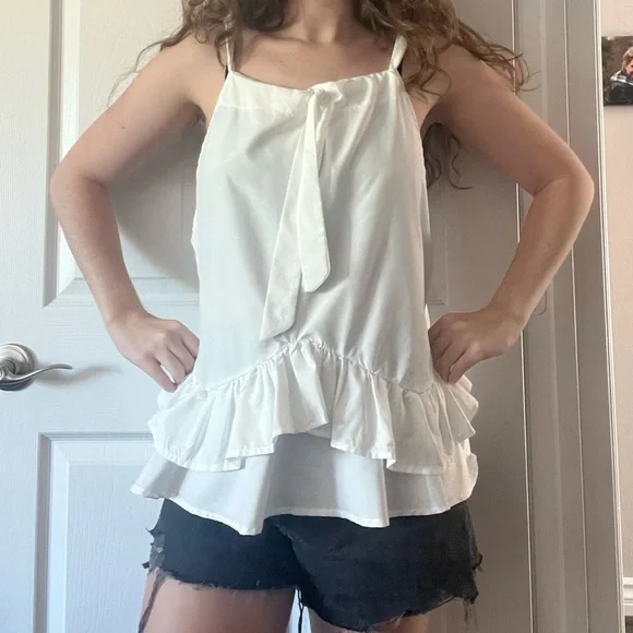 NWOT White Ruffled Tank Top - Picture 10 of 10